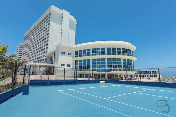 Tennisplatz
