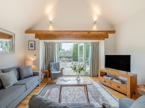 Living area | The Barn - Longhoughton Hall, Longhoughton