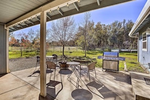 Patio | Partially Covered | Fire Pit | Seating | Gas Grill