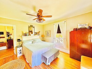 Faces pond. King bed, fan, blackout shades, fireplace, eye masks, Smart TV.
