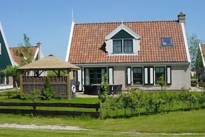 Holiday Home Exterior [summer]