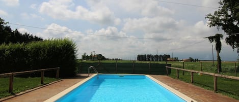 Piscine maison de vacances