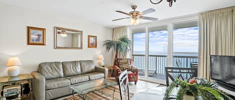 Pelican Beach Resort rental 1208 in Destin, FL - BEACHFRONT!