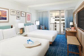 Each unit comes with 2 comfortable Queen size beds!  Exact unit will be assigned upon arrival. Views, colors and decor may vary.