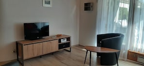 Picture 5