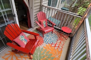 Private screened in deck overlooking forest