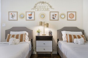 Get comfy in our "Twin Room (3)" with an en-suite bathroom.
