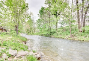 Private creek access located in the community. Short walk from the cabin.