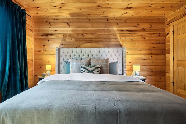 Master bedroom with thick duvet inside a Casaluna linen cover, luxury bamboo sheets, and bamboo Sagino Memory Foam pillows perfect for neck pain & spine alignment
