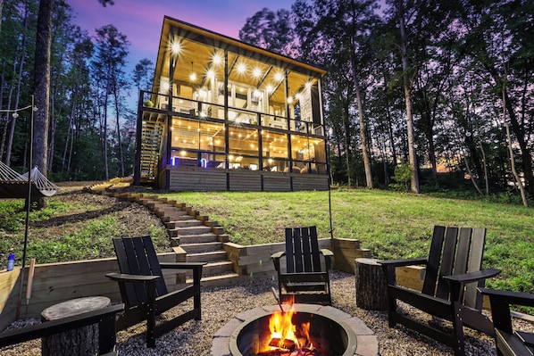 Boujee Lodge | Where Luxury and Mountain Living Collide