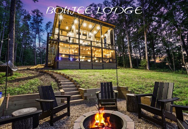 Boujee Lodge | Where Luxury and Mountain Living Collide