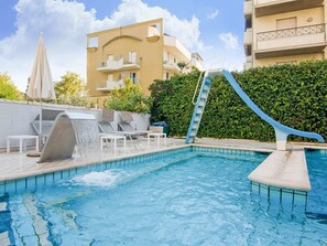 Piscine maison de vacances