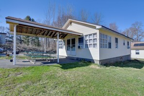 Duplex Exterior | Shared Patio | Picnic Tables | Grill