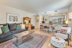 Interior | Open Floor Plan | Free WiFi | Central Heating