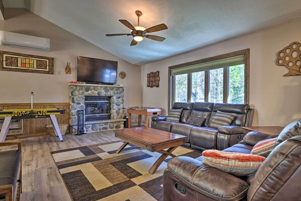 Pocono Summit Vacation Rental | 4BR | 2BA | Stairs Required | 2 Stories