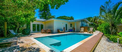 North End Zen - by Anna Maria Island Accommodations