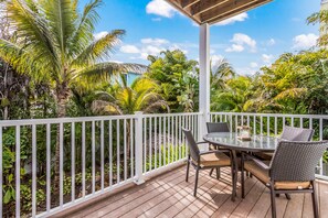 Main Balcony - Dining