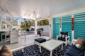 Outdoor Living Area and Bar