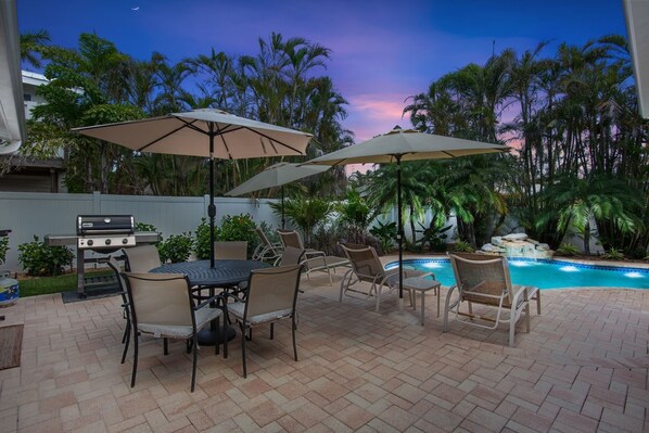 North End Chic by Anna Maria Island Accommodations