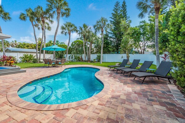 Private Pool