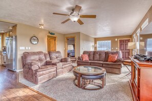 Living Room Sitting Area, Bungalow by the Bay