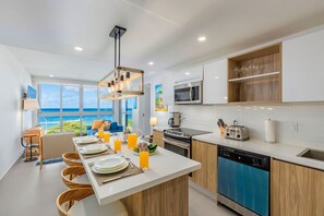 Kitchen & Dining Area