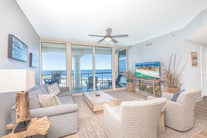 Living Room 1.1