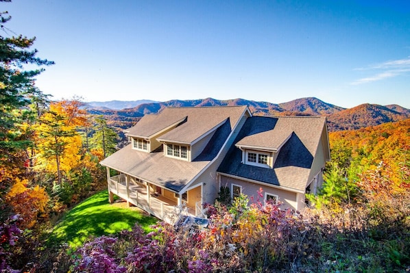 With its spacious design and serene surroundings, it's the perfect place to relax and enjoy nature’s beauty.