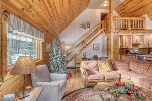 Main level living room