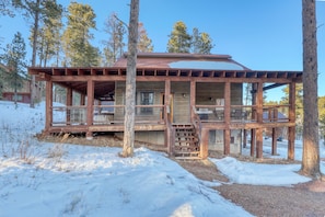 Gunstock Lodge located in Gilded Mountain Subdivison