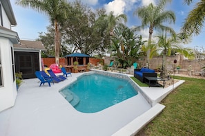 Resort, Building, Hotel, Jacuzzi, Tub
