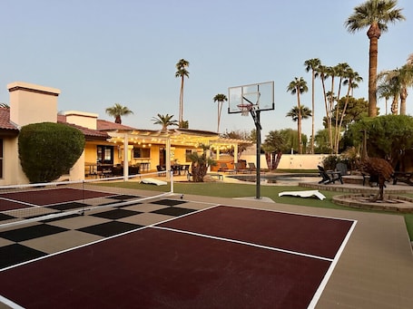 Sportplatz