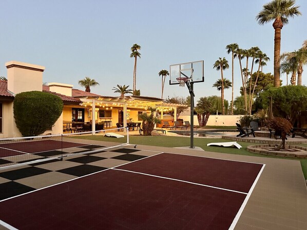 Sport court