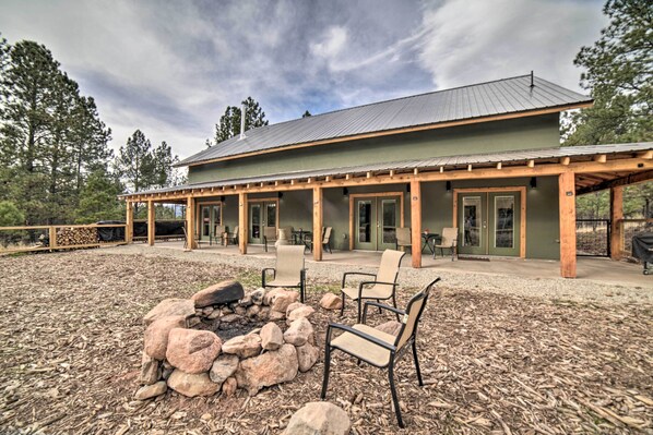 Angel Fire Vacation Rental | 3BR | 5BA | 2,700 Sq Ft | Step-Free Access