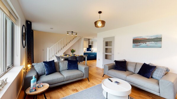 Living room at 31 Caledonia Place