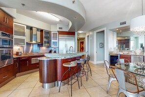 Bella Luna 208 - Signature Properties - Orange Beach, AL