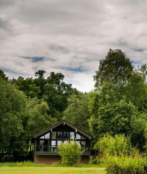 Neighbourhood @Cameron House Self-Catering Lodge by Canmore L&H