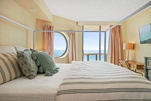 Imagine waking up to these views!