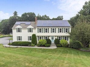 The front view of the entire house giving a great impression at first sight 