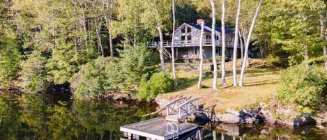 House, yard and private dock