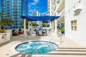 1200 Brickell Bay Dr 4003-large-043-024-2J9A3191-1500x1000-72dpi