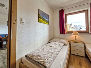 Wood, Bedroom, Bed, Interior Design, Furniture, Floor, Ceiling, Bed Sheet, Room, Flooring