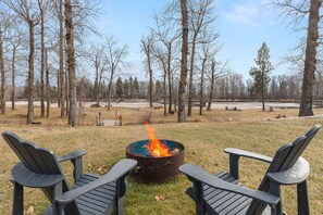 Riverfront Fire Pit