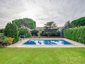 Holiday Home Swimming Pool