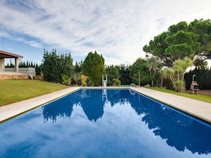 Holiday Home Swimming Pool