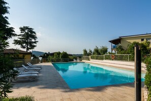 Holiday Home Swimming Pool