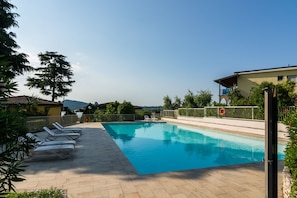 Holiday Home Swimming Pool