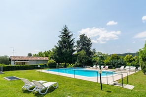 Holiday Home Swimming Pool