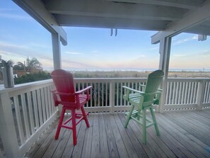 Ocean-Front-Deck-Fountainhead-I-#70-Ocean-City