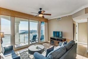 Living room 1.2